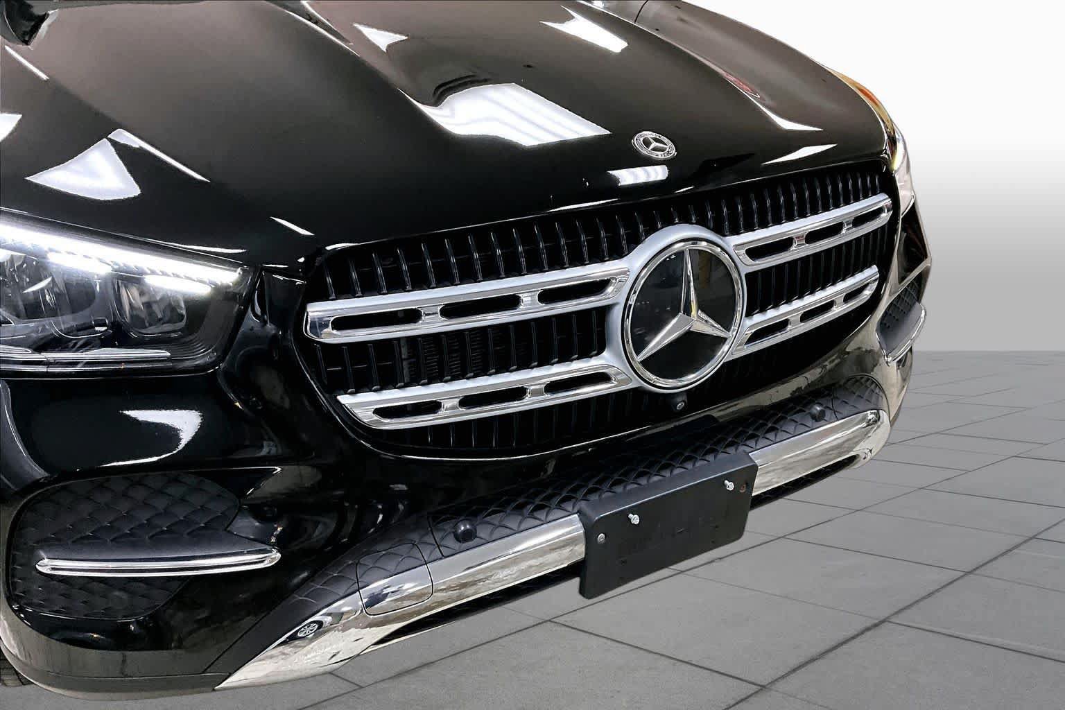 Used 2024 Mercedes-Benz GLE 450e 4MATIC image 32
