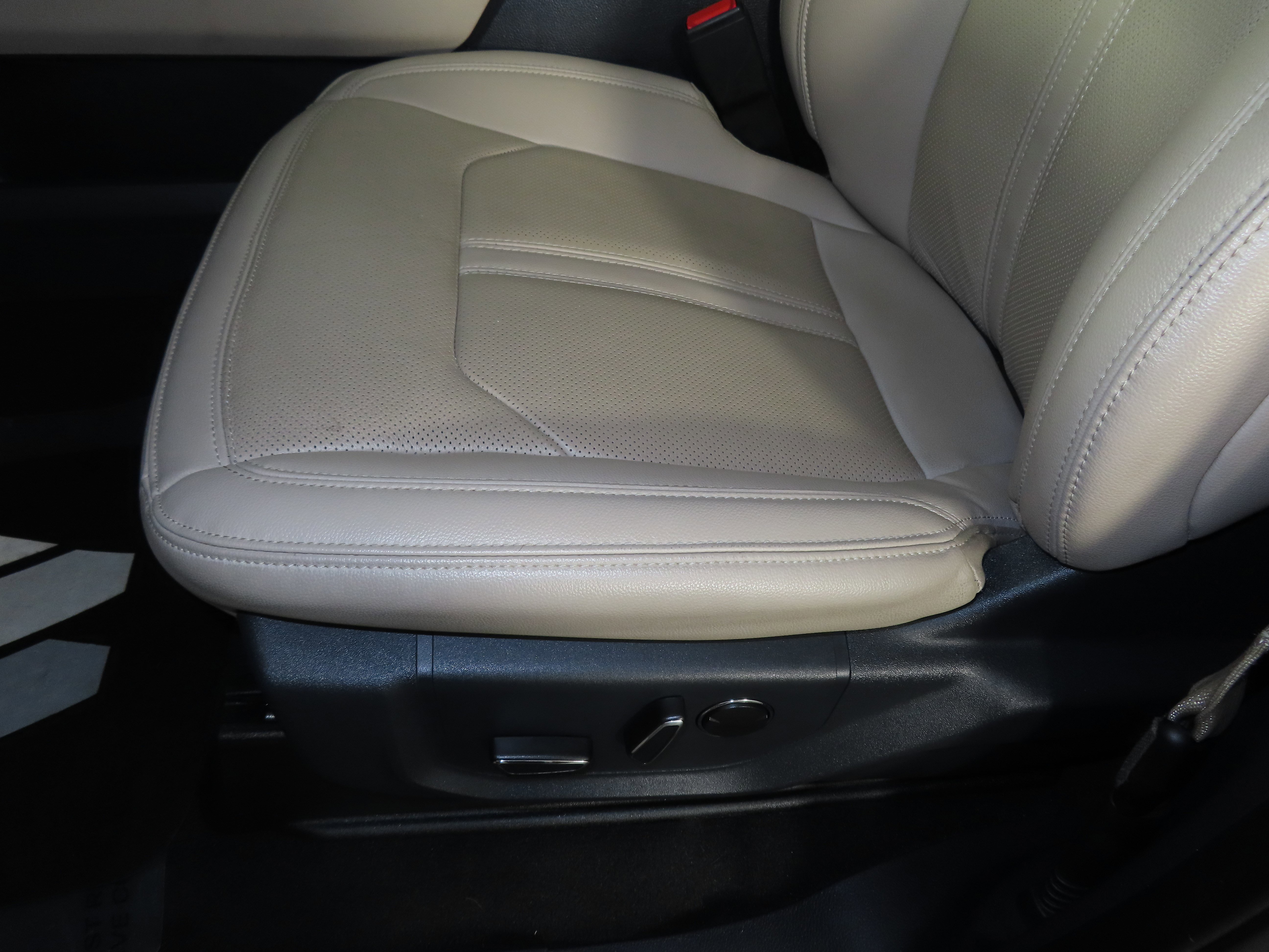 Used 2024 Ford Expedition Max Limited image 52