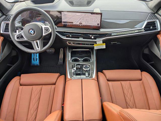 Used 2025 BMW X7 M60i image 14
