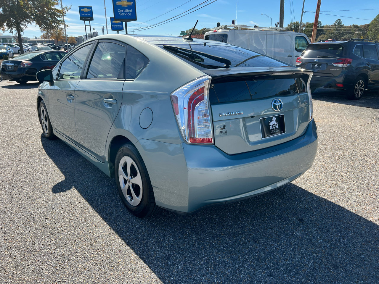 Used 2015 Toyota Prius Five image 14