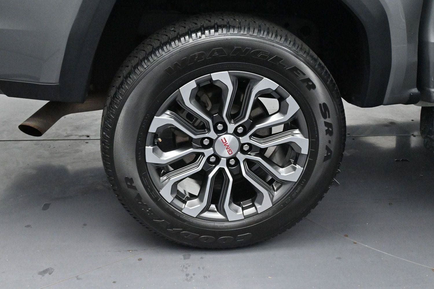 Used 2023 GMC Canyon Denali AWD/4WD image 35