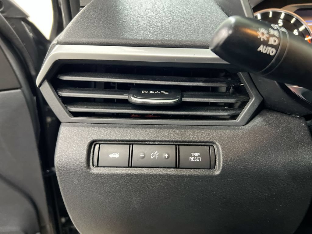 Used 2020 Nissan Altima 2.5 S FWD image 18