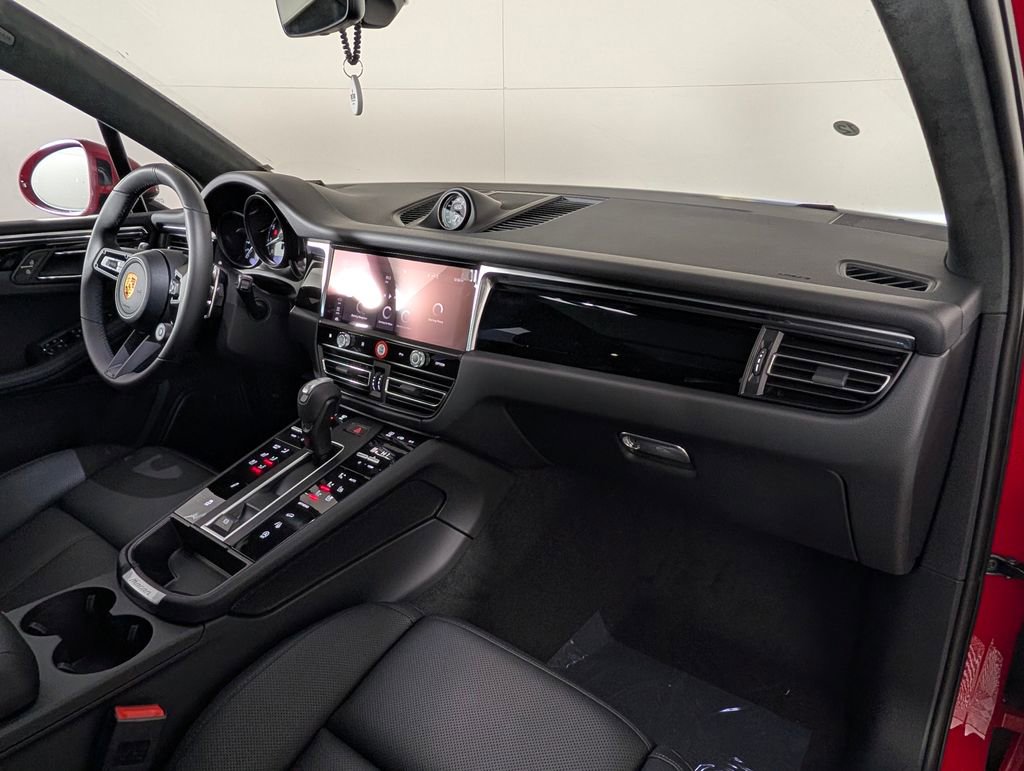 New 2026 Porsche Macan S image 19