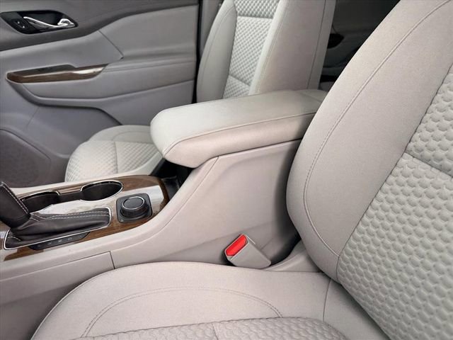 Used 2019 GMC Acadia SLE image 14