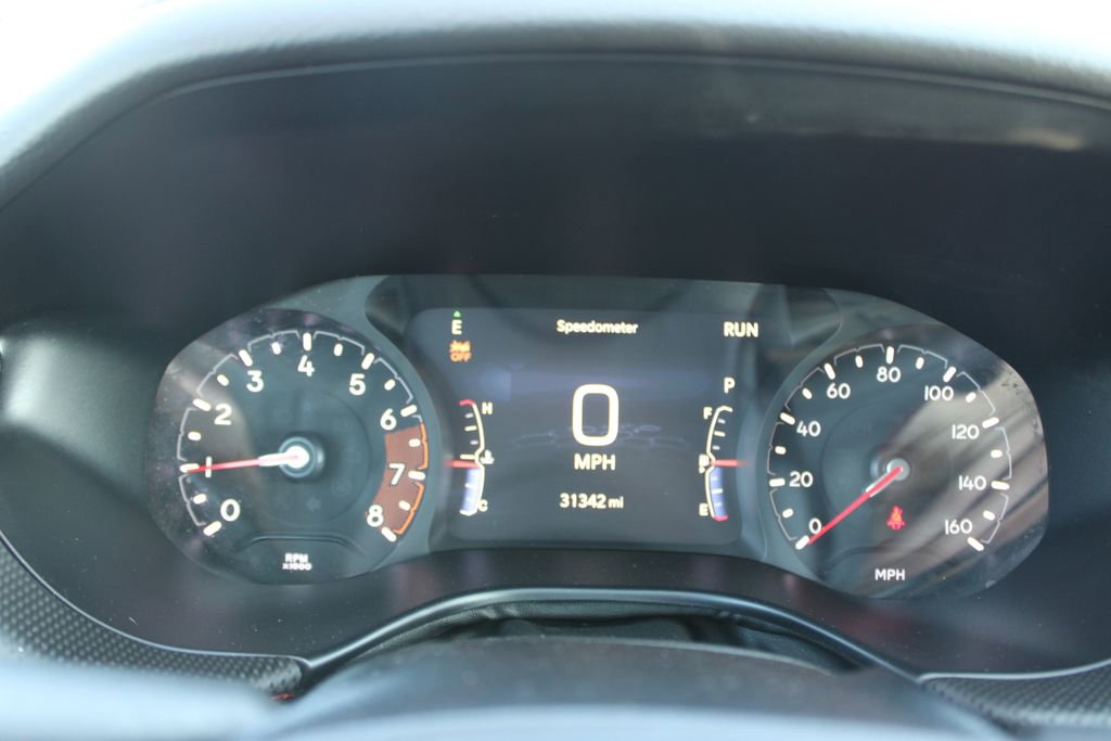 Used 2025 Jeep Compass Trailhawk w/ Trailer Tow Group image 34