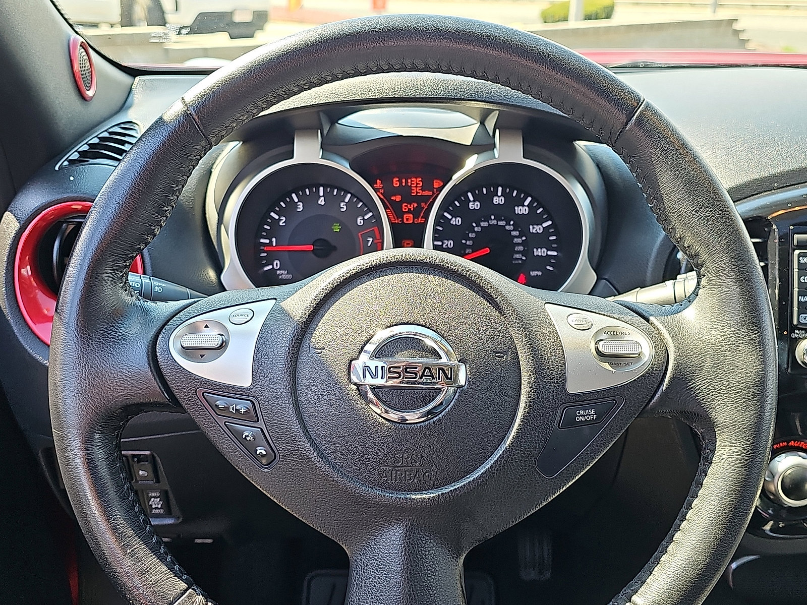 Used 2015 Nissan Juke SL image 20
