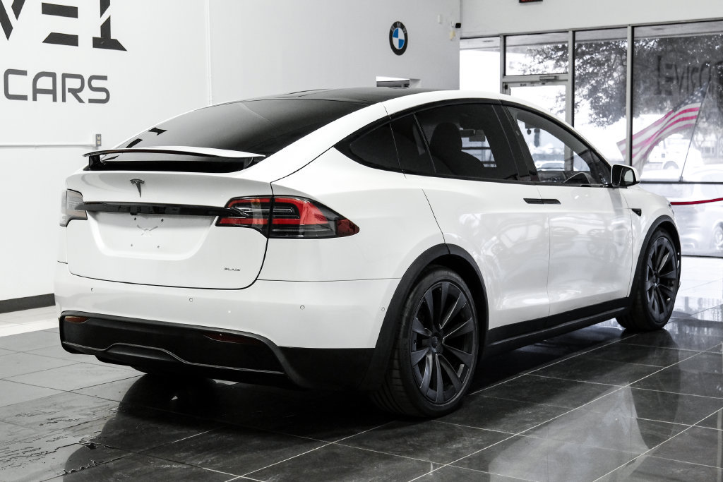 Used 2022 Tesla Model X Plaid AWD/4WD image 9