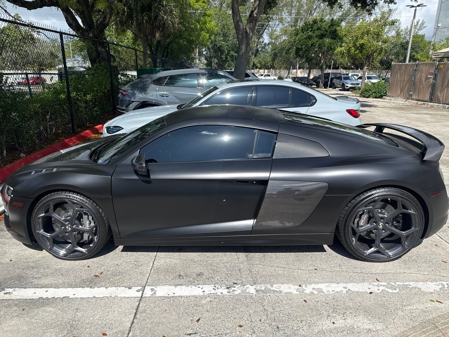 Used 2018 Audi R8 V10 plus AWD/4WD image 9