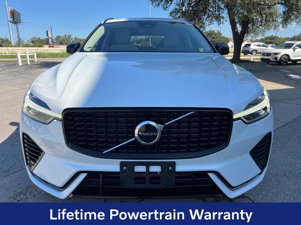 Certified 2025 Volvo XC60 T8 Core AWD/4WD image 2