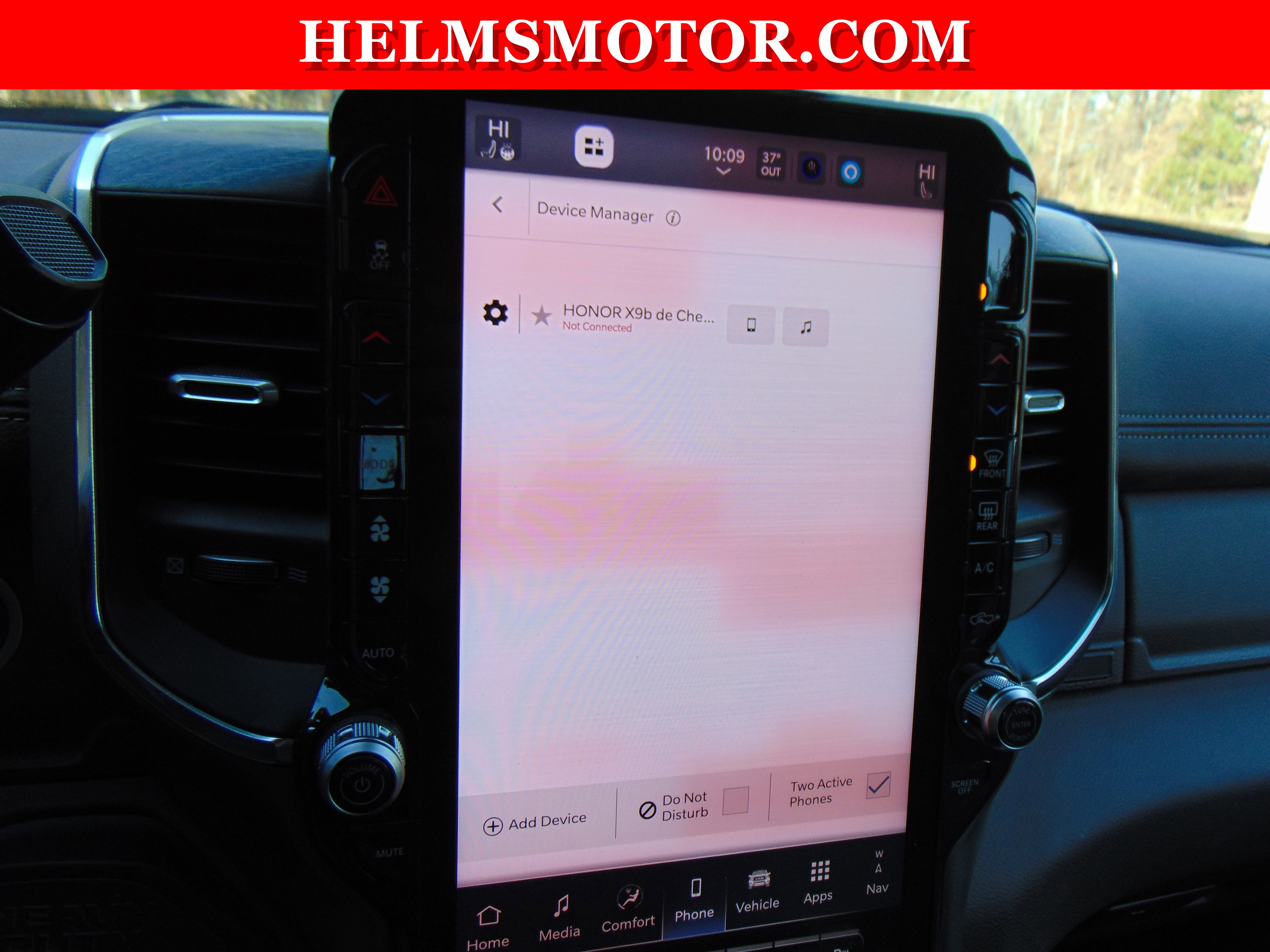 New 2025 RAM 2500 Laramie AWD/4WD image 36