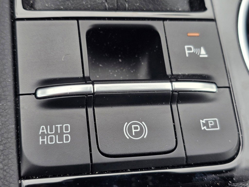 Used 2026 Kia K5 GT-Line image 9