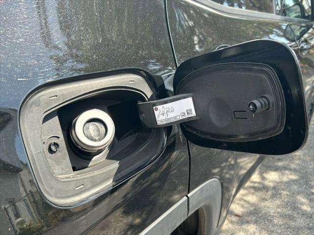 Certified 2022 Jeep Compass Altitude image 32