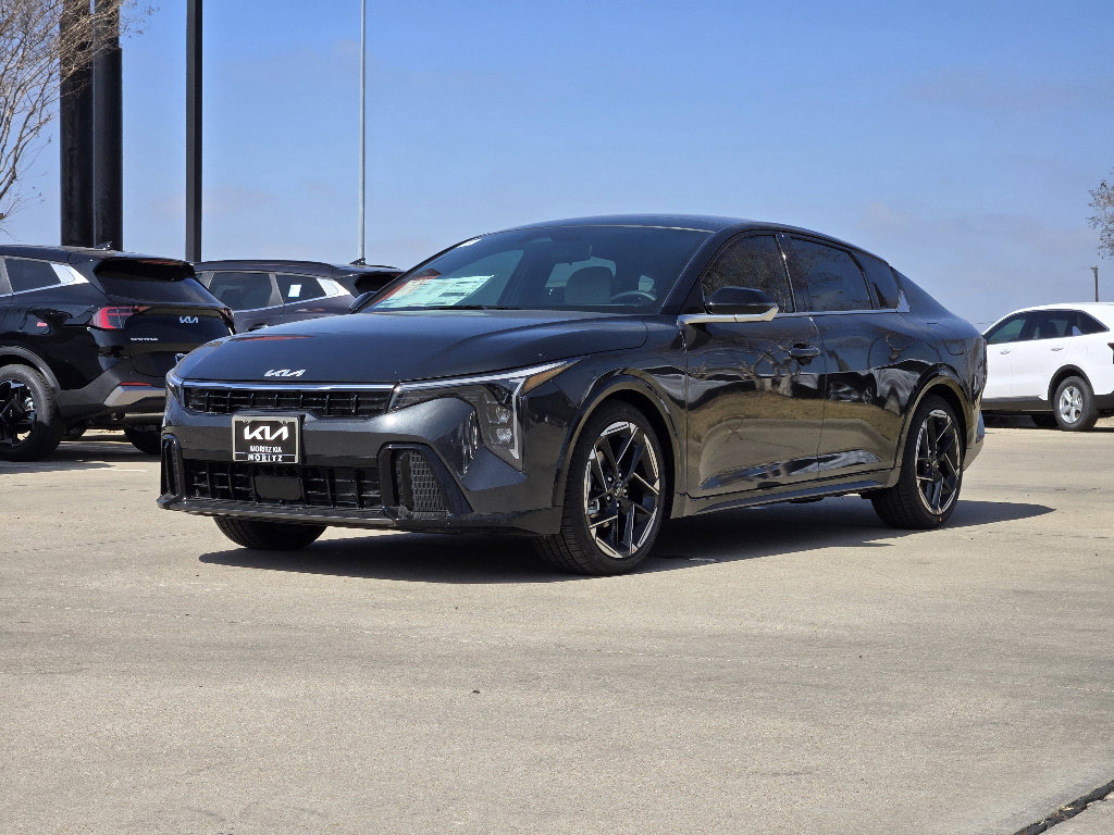 New 2026 Kia K4 GT-Line image 2