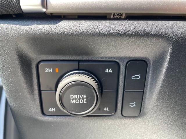 New 2026 Ford Expedition Active image 17