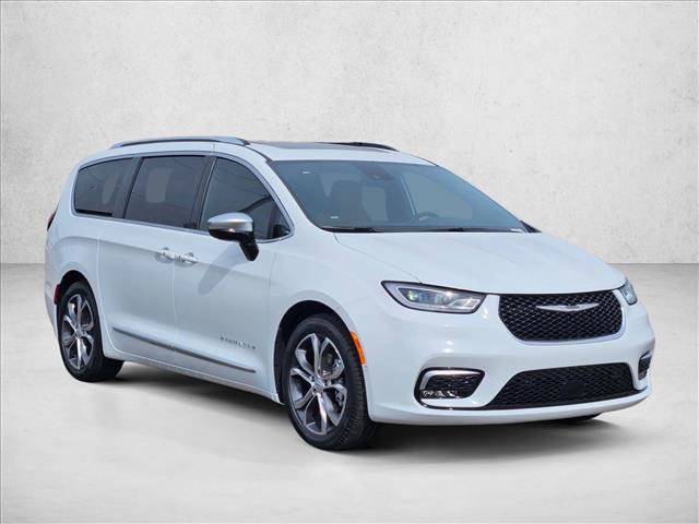New 2026 Chrysler Pacifica Pinnacle image 7