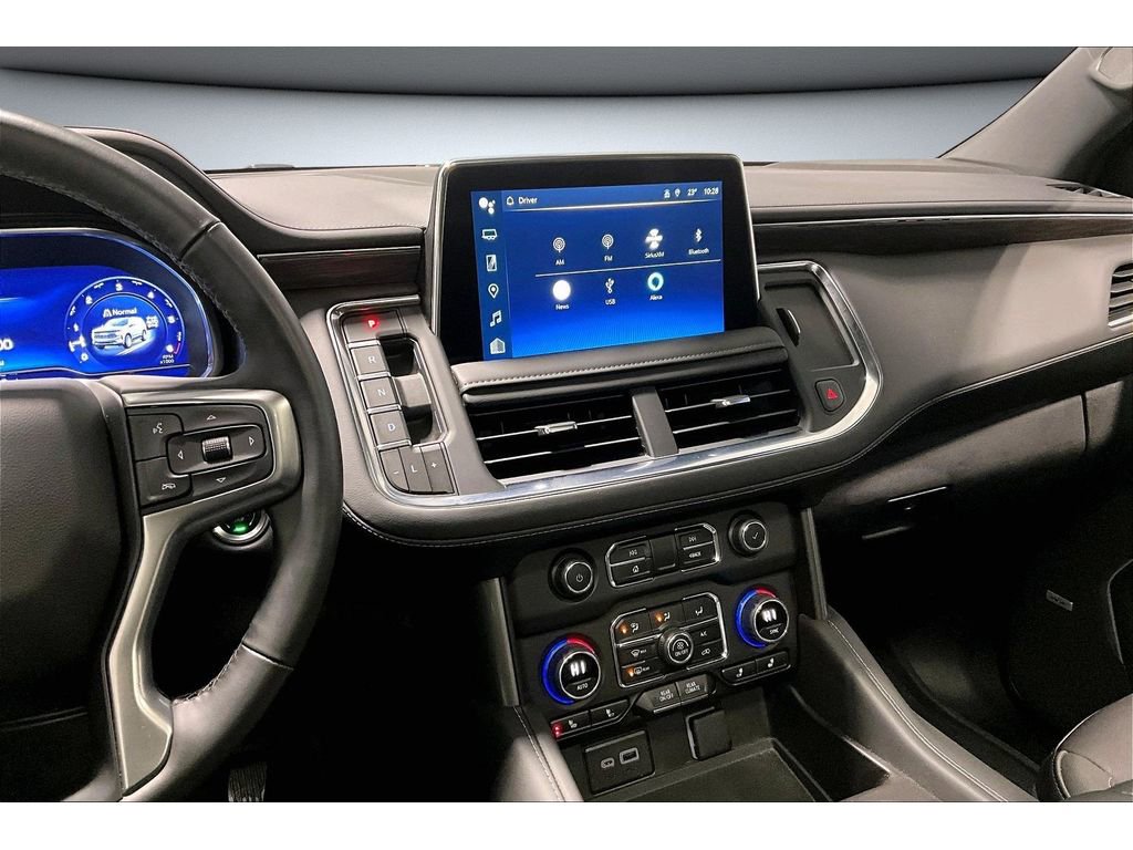 Used 2024 Chevrolet Tahoe LT w/ Luxury Package image 7