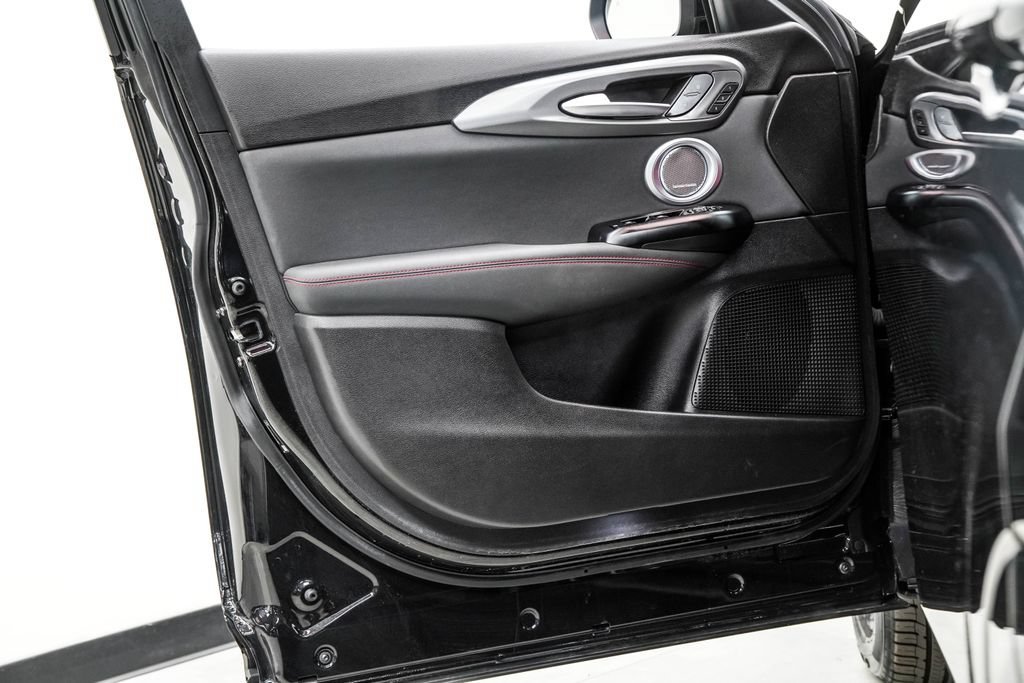 Used 2024 Dodge Hornet R/T Plus w/ R/T Blacktop Package AWD/4WD image 41