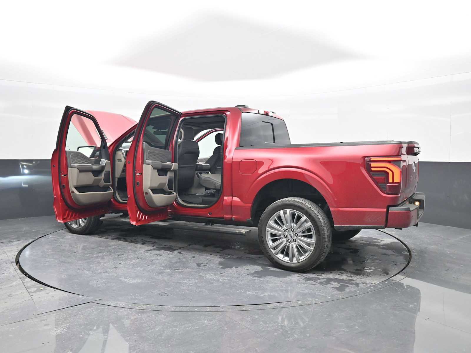 Used 2025 Ford F150 Platinum w/ Equipment Group 703A Plus image 45