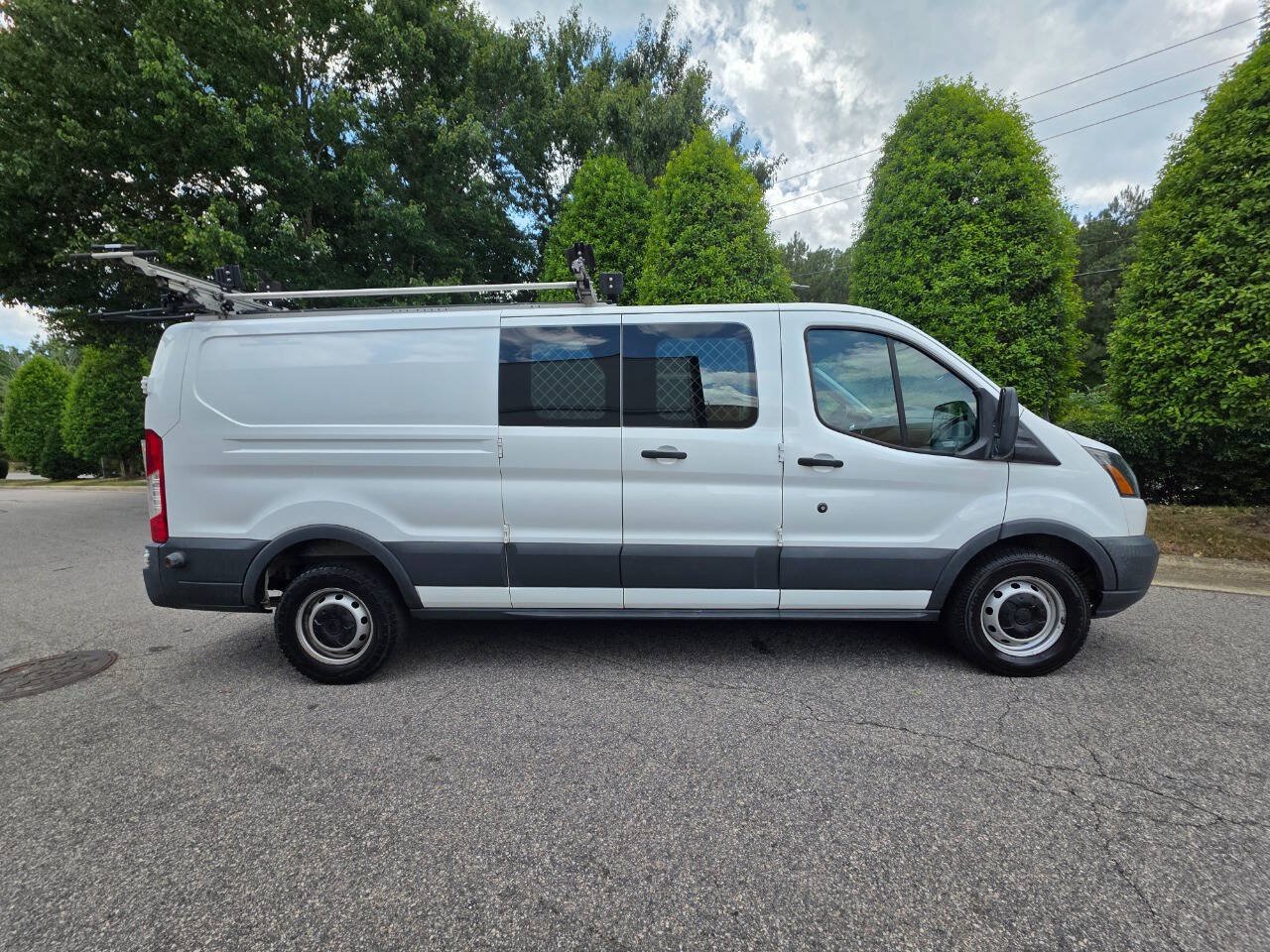 Used 2018 Ford Transit 250 148 Low Roof w/ Interior Upgrade Package RWD image 6