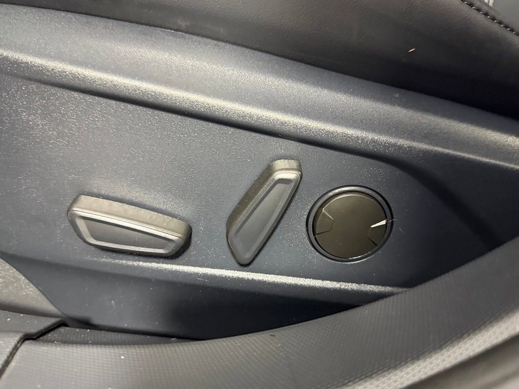 Used 2025 Ford Mustang Mach-E Select RWD image 22