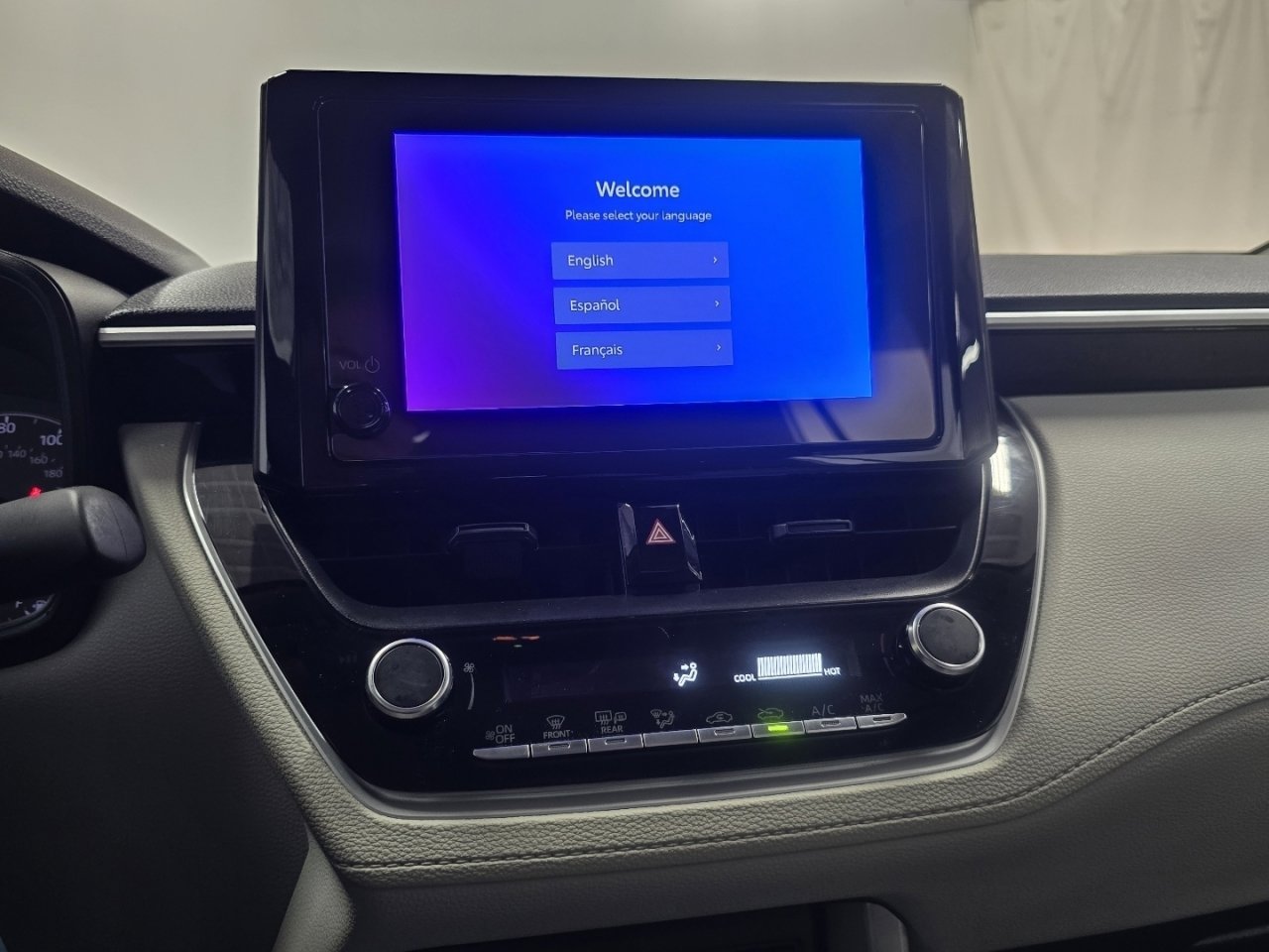 Certified 2025 Toyota Corolla Cross L image 25