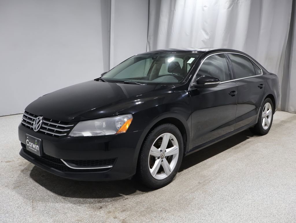 Used 2012 Volkswagen Passat TDI SE image 5