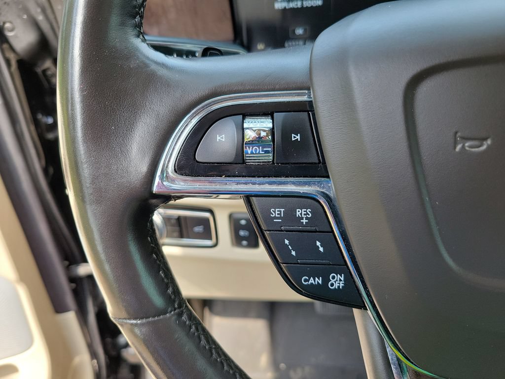 Used 2020 Lincoln Navigator L Reserve w/ Luxury Package AWD/4WD image 21