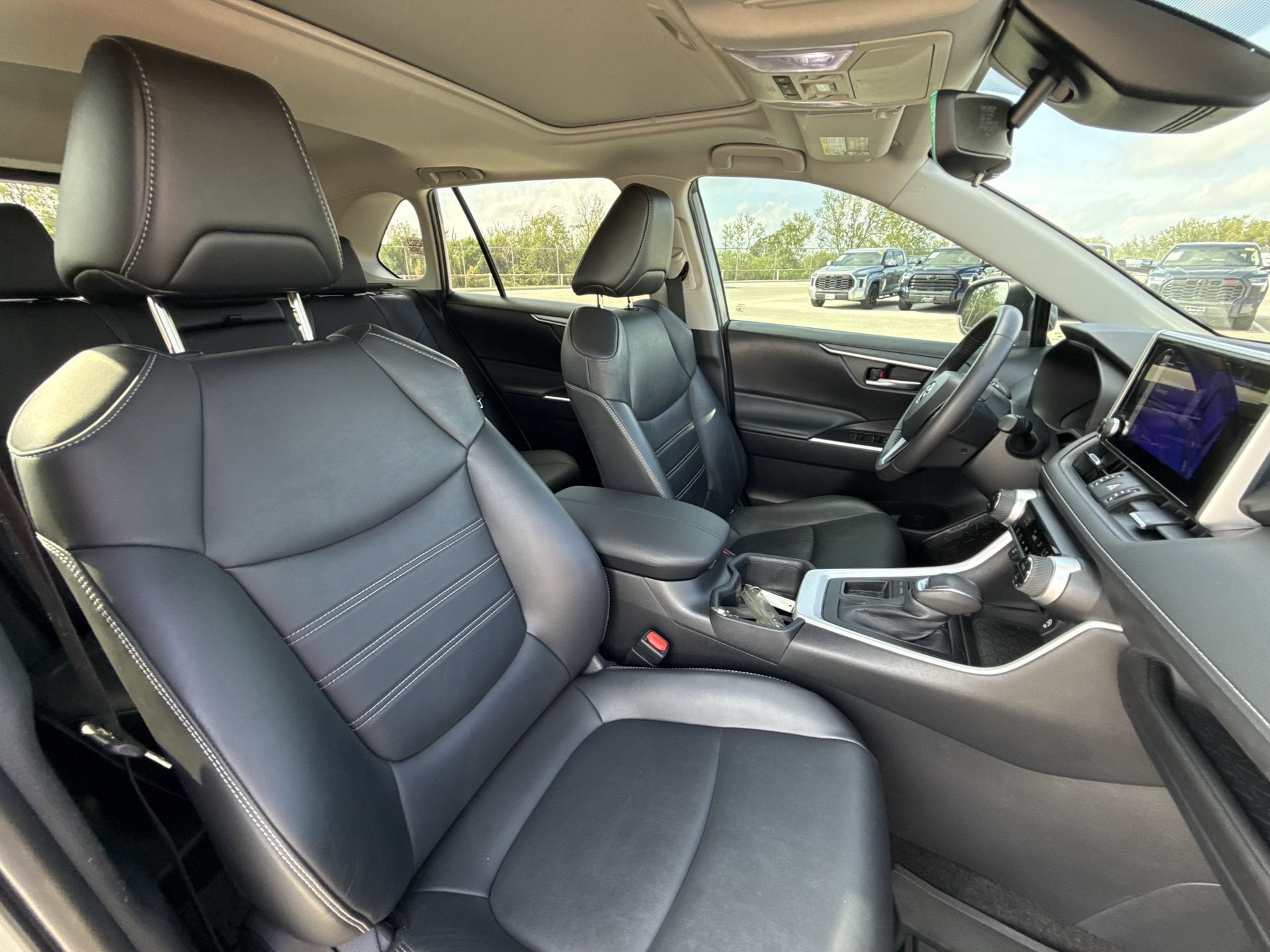 Certified 2023 Toyota RAV4 XLE Premium FWD image 26
