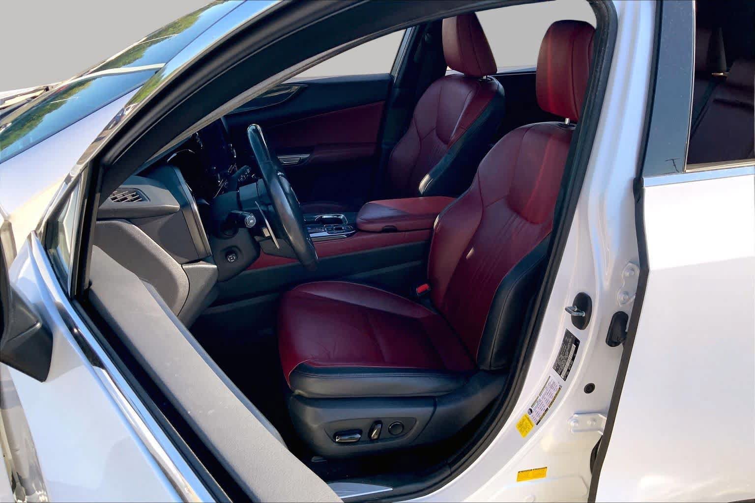 Used 2023 Lexus NX 250 FWD image 8