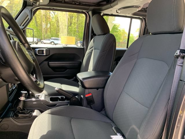 Used 2022 Jeep Wrangler Unlimited Sport AWD/4WD image 34