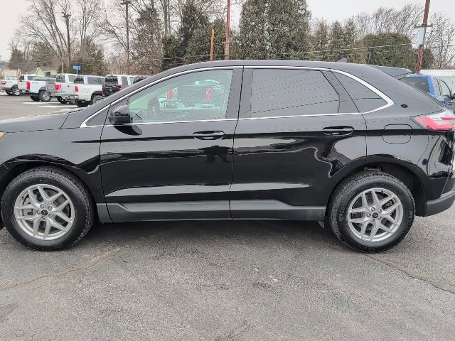Used 2024 Ford Edge SEL w/ Convenience Package image 6