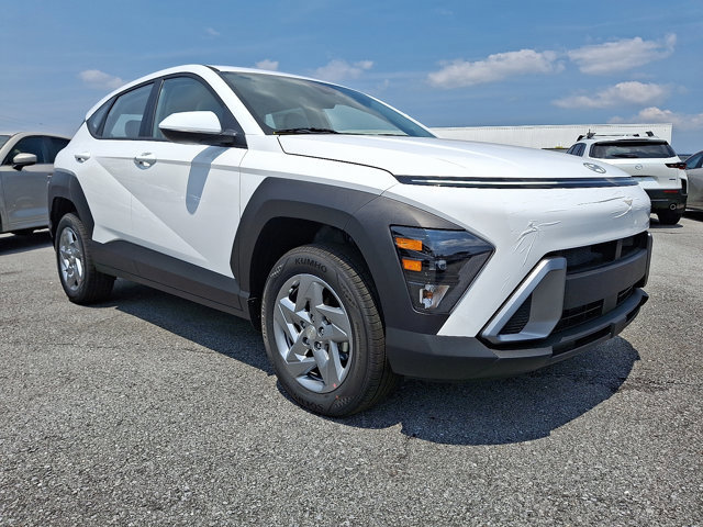 New 2026 Hyundai Kona SE