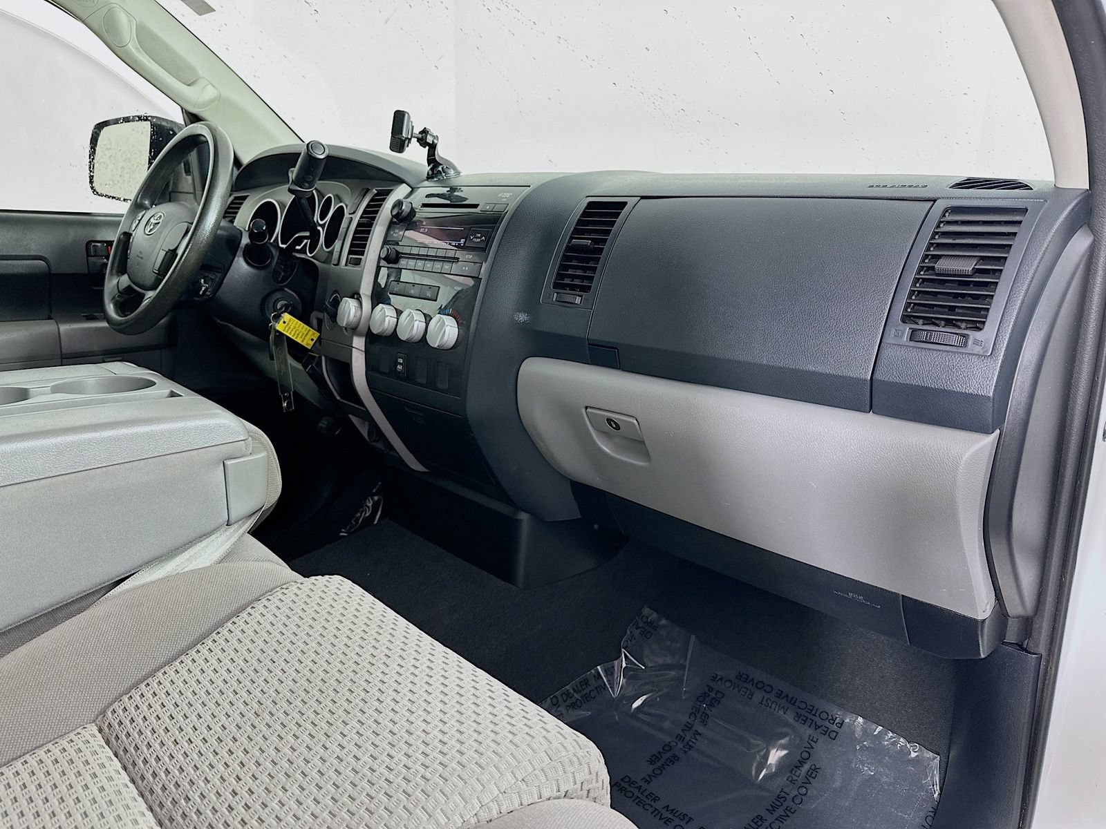 Used 2012 Toyota Tundra 4x4 Double Cab w/ Tow Pkg image 27