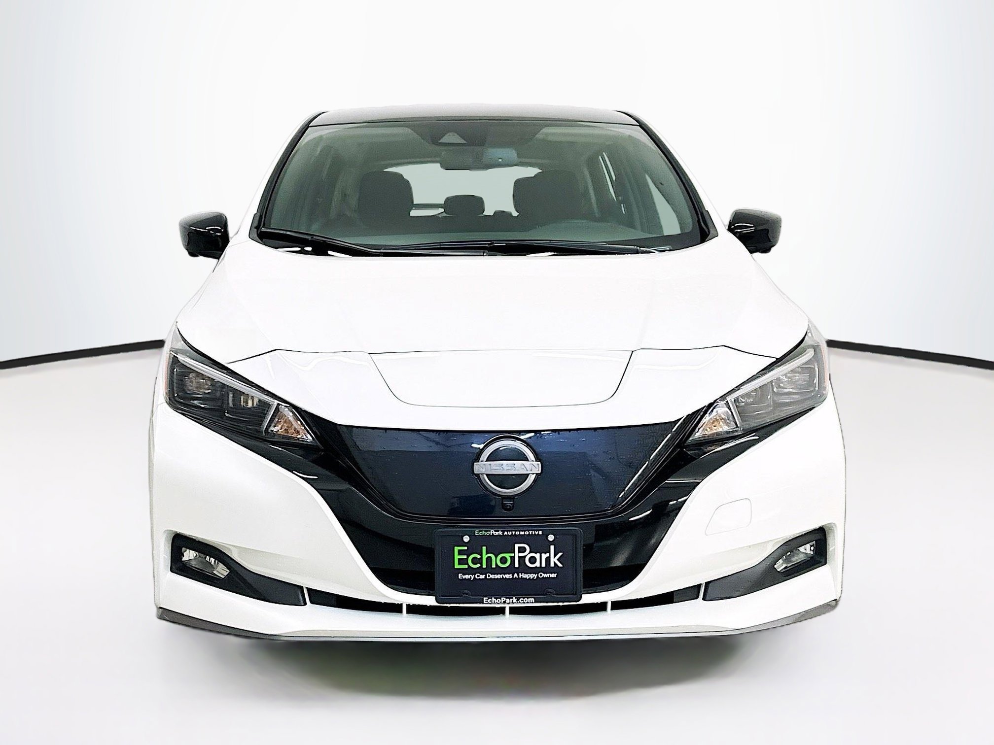 Used 2024 Nissan Leaf SV Plus FWD image 2