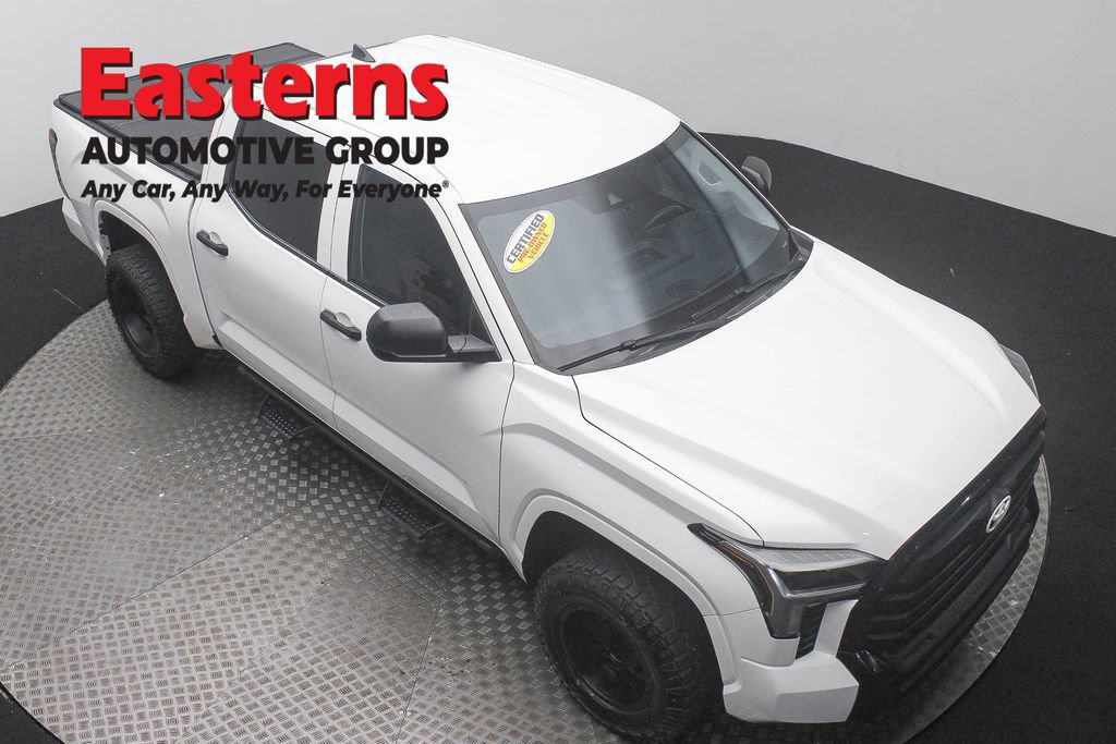 Used 2022 Toyota Tundra SR w/ SR Tow Package RWD image 3