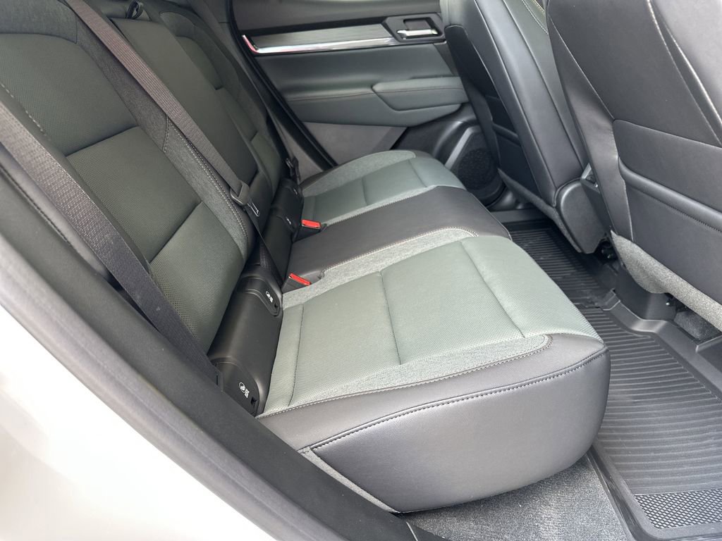 New 2026 GMC Terrain AT4 w/ Technology Package II image 34