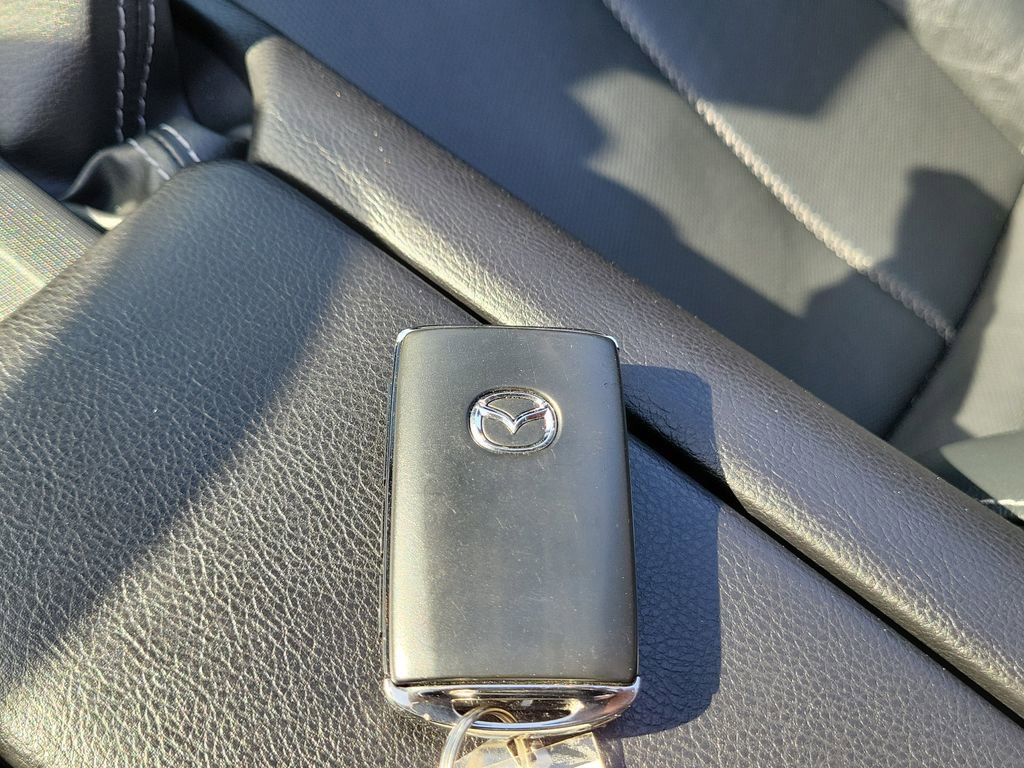 Used 2024 MAZDA MX-5 Miata RF Grand Touring image 36