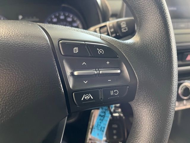 Used 2023 Hyundai Kona SE FWD image 27