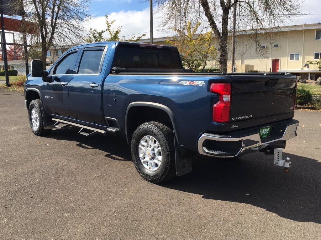 Used 2021 Chevrolet Silverado 3500 LTZ w/ LTZ Plus Package AWD/4WD image 4