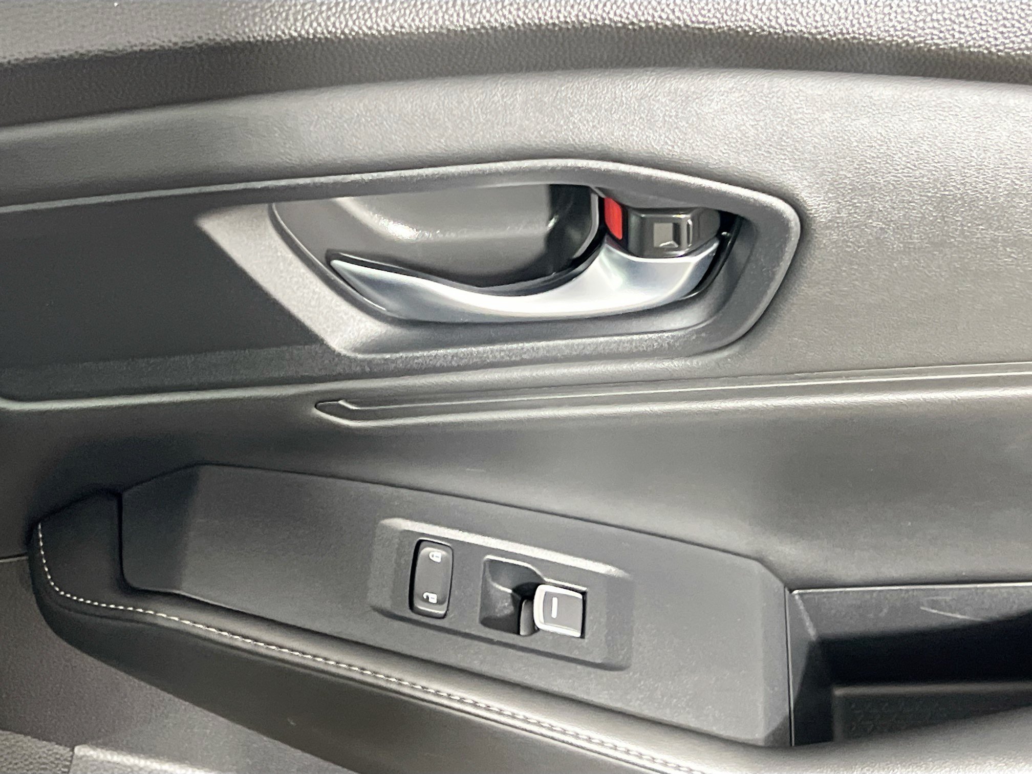 Used 2025 Honda Accord Sport image 32