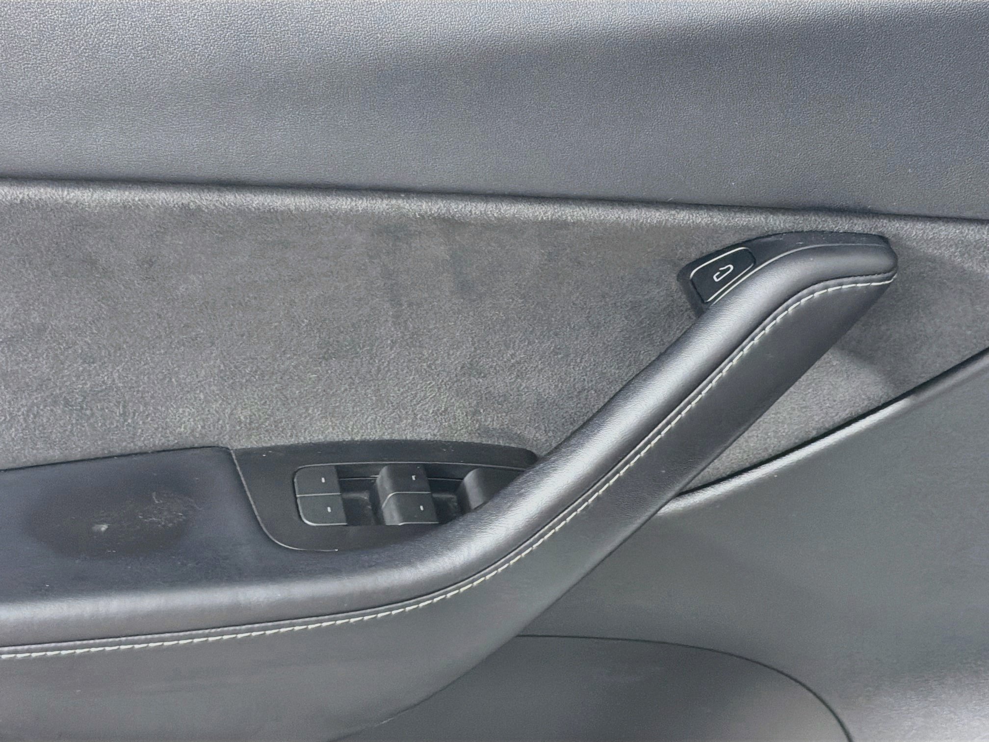 Used 2022 Tesla Model Y Performance AWD/4WD image 15