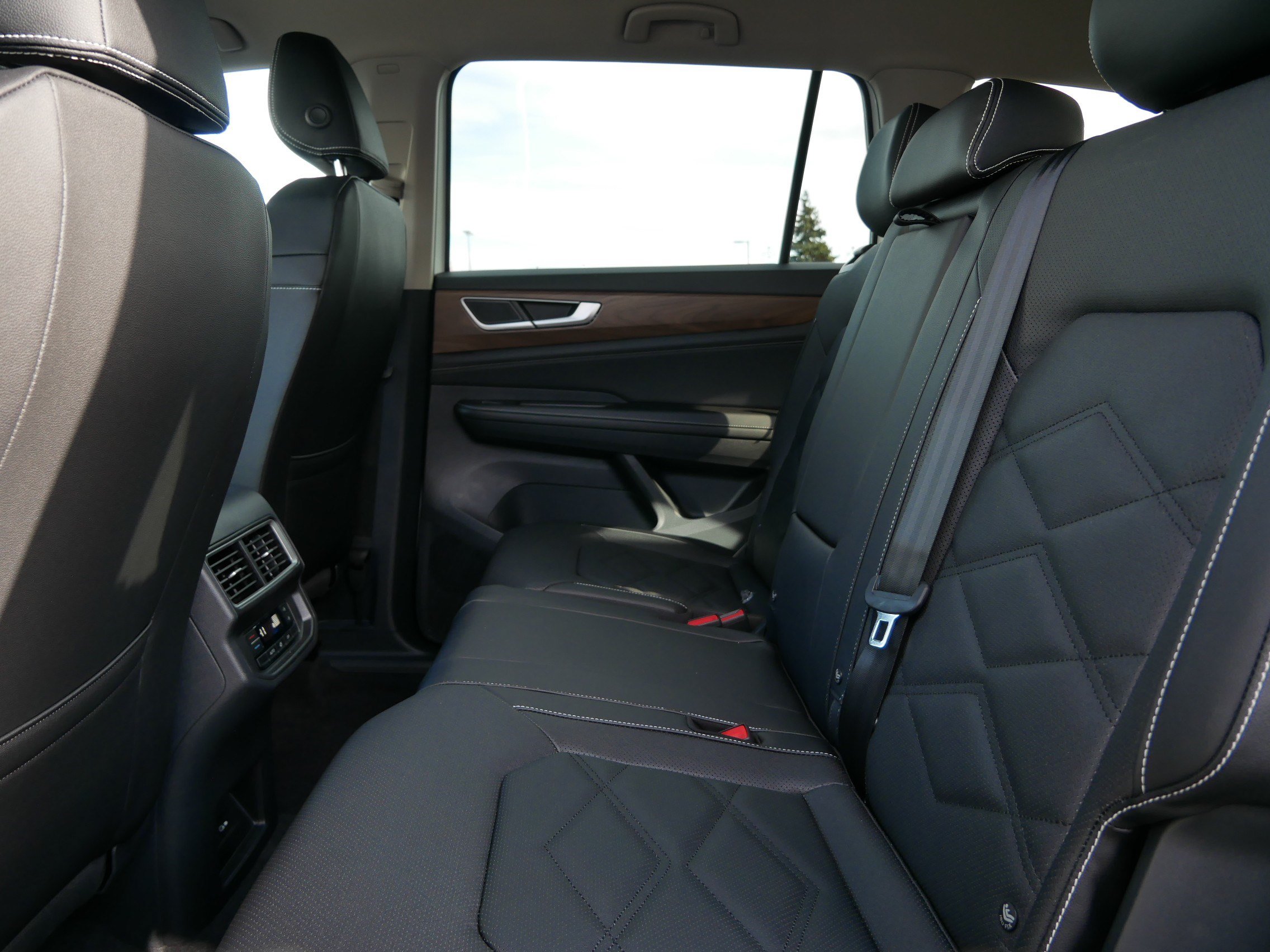 New 2026 Volkswagen Atlas SE AWD/4WD image 5