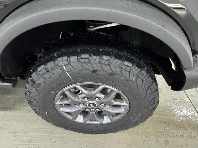 New 2025 Ford Bronco Badlands image 5