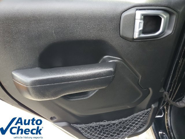 Used 2023 Jeep Gladiator Sport AWD/4WD image 12