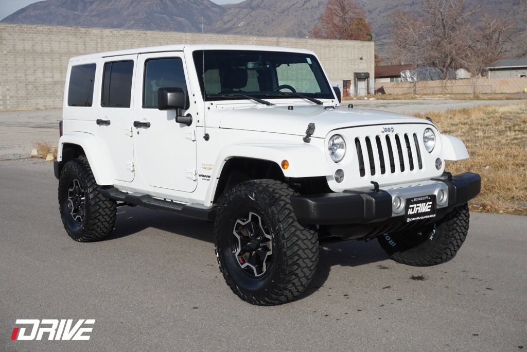 Used 2015 Jeep Wrangler Unlimited Sahara w/ Connectivity Group