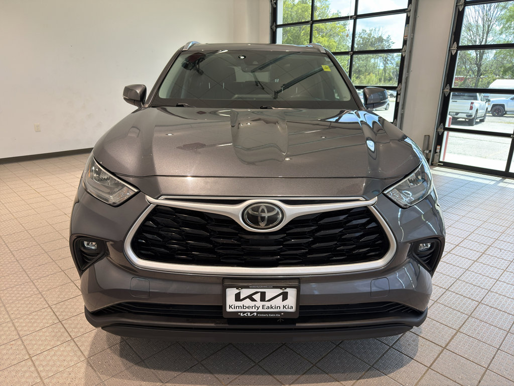 Used 2020 Toyota Highlander XLE image 8