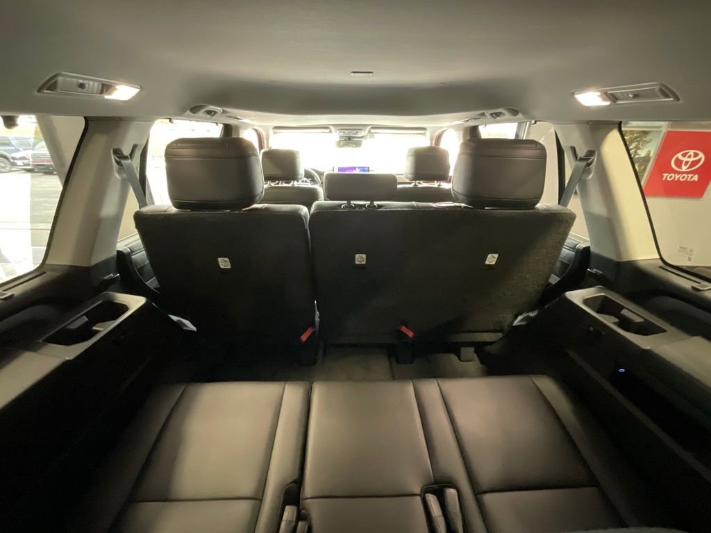 Certified 2023 Toyota Sequoia Limited w/ TRD Off-Road Package AWD/4WD image 23