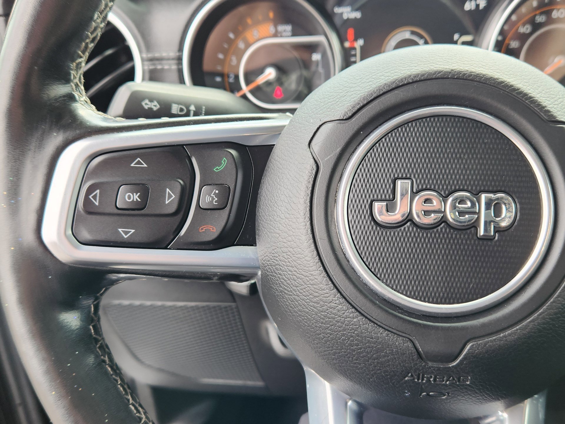 Used 2020 Jeep Wrangler Unlimited Sahara image 18