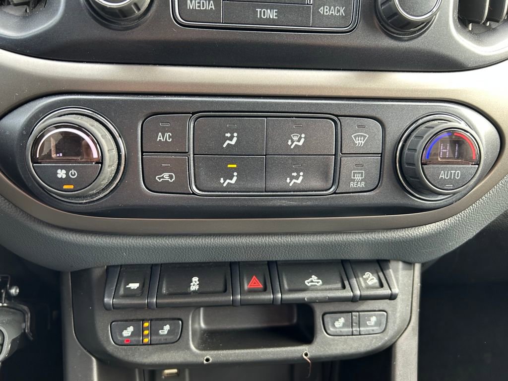 Used 2018 Chevrolet Colorado Z71 image 15