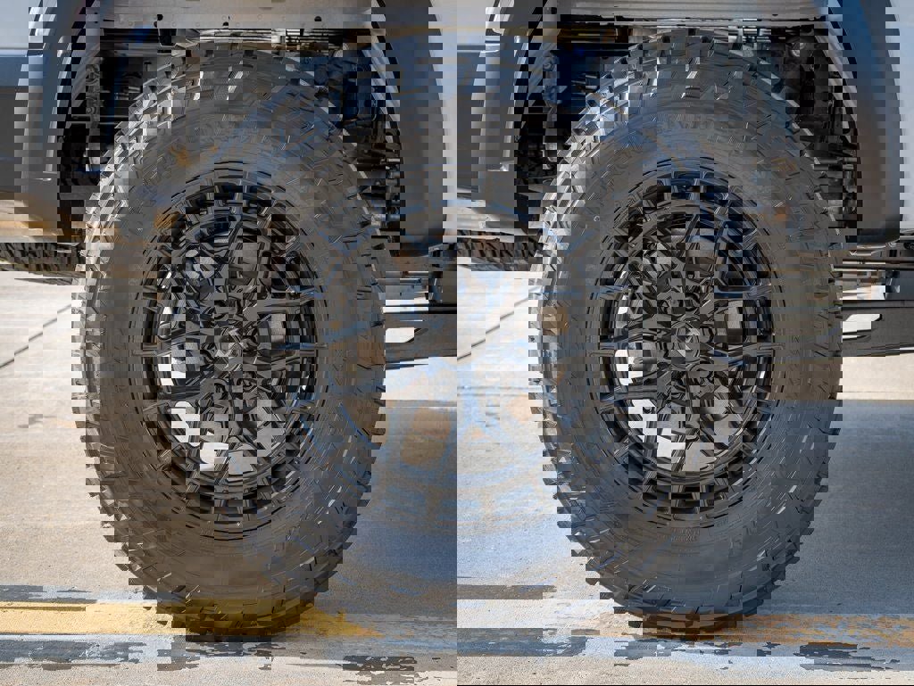 New 2025 Ford F150 Raptor w/ Equipment Group 803A Raptor R image 35